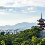 【京都の宿泊費対策】ホテル代が高い理由と、費用を抑えるマンスリーマンション活用術